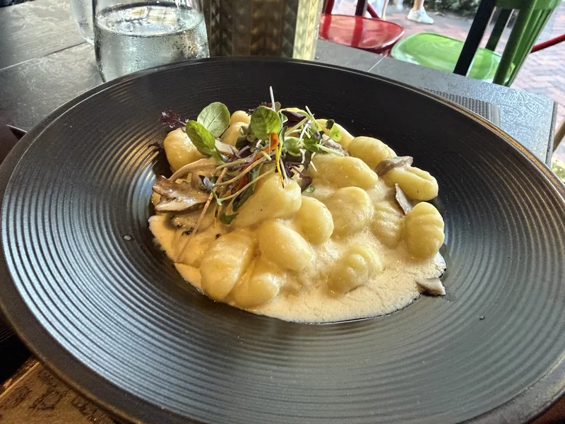 IT! Italy Ristorante & Cafe & Bar